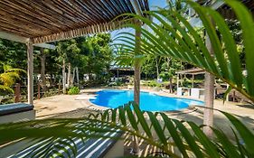 Shiralea Resort
